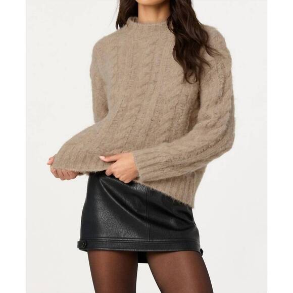 ASTR Sweaters - NEW ASTR violetta cable knit crewneck sweater in taupe